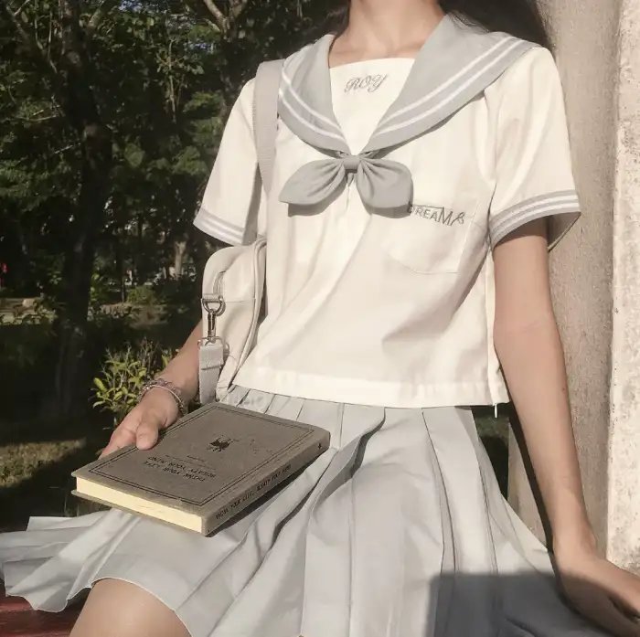 星期8